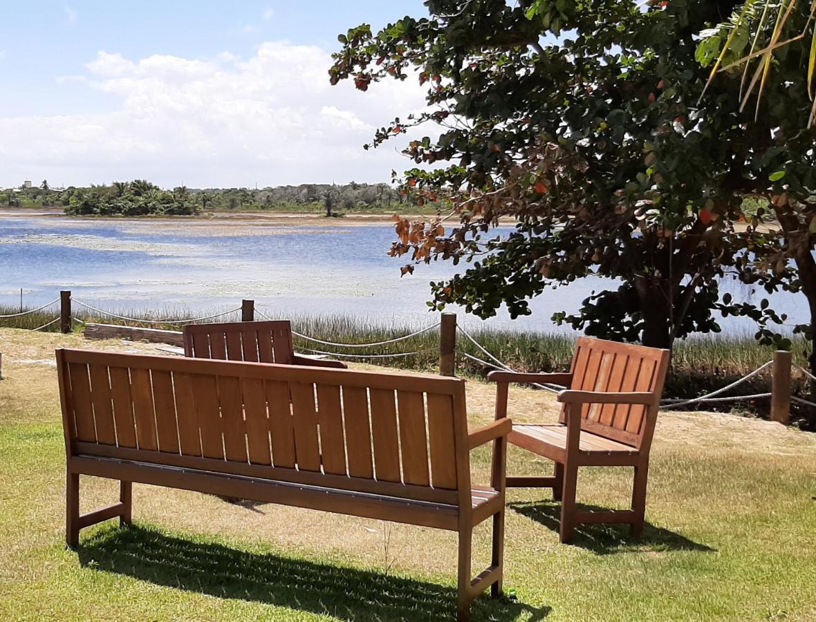 Apartamento Praia Guarajuba - Porto Smeralda Exteriér fotografie
